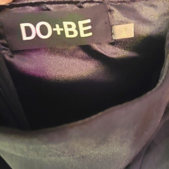 Do+Be Off Shoulder Tie Sleeve Midi Dress. - Picture 6 of 7